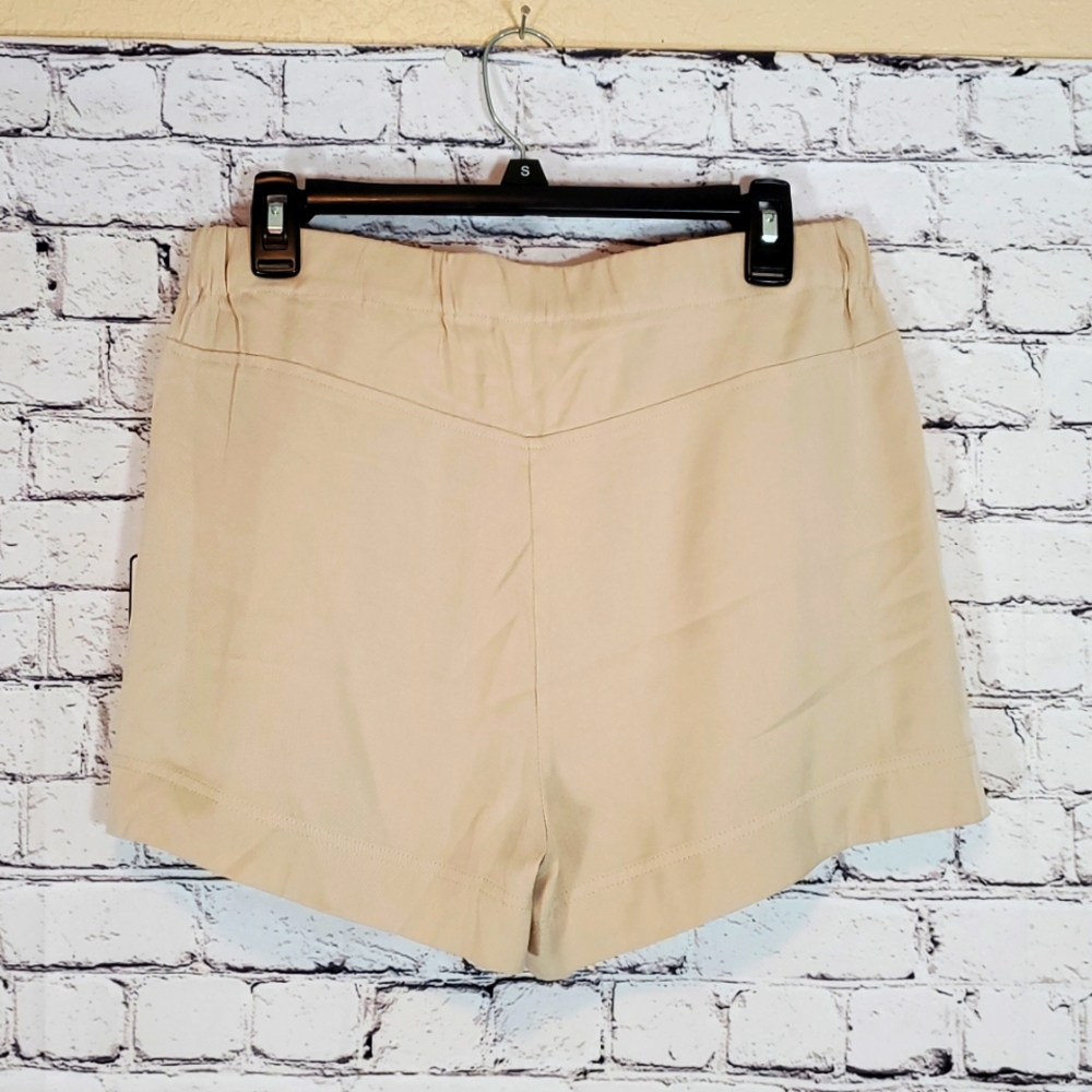 Laundry By Shelli Segal Women's Tan Shorts Size 8 NWT - Picture 5 of 7